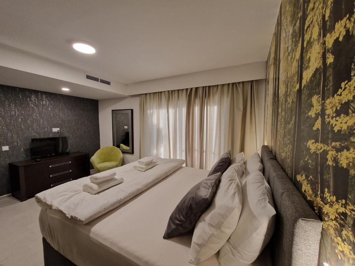 Korzo Suites St. Julian'S Dış mekan fotoğraf