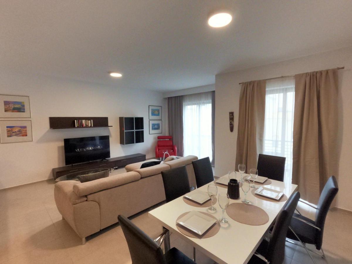 Korzo Suites St. Julian'S Dış mekan fotoğraf